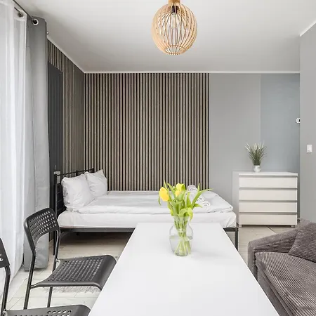 Emilii Plater Chic By Bookinghost Apartman *