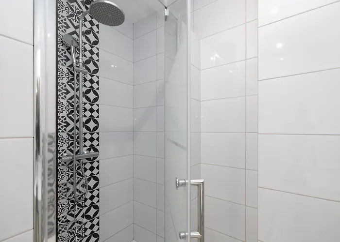 Appartement Emilii Plater Chic By Bookinghost *